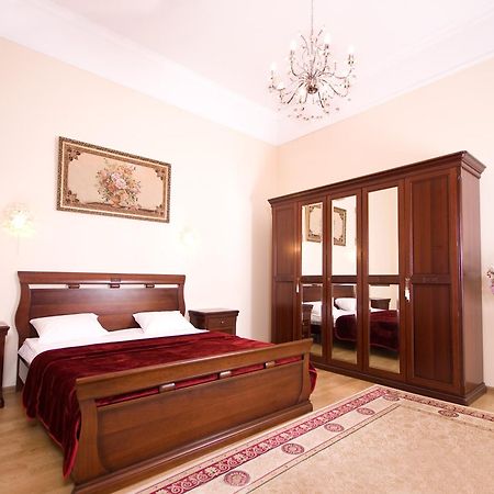 Ekaterina Hotel Одеса Екстериор снимка