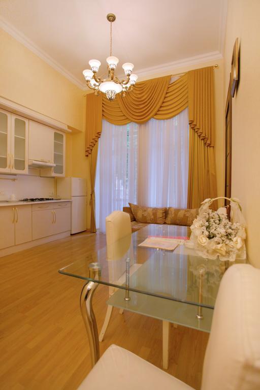 Ekaterina Hotel Одеса Екстериор снимка