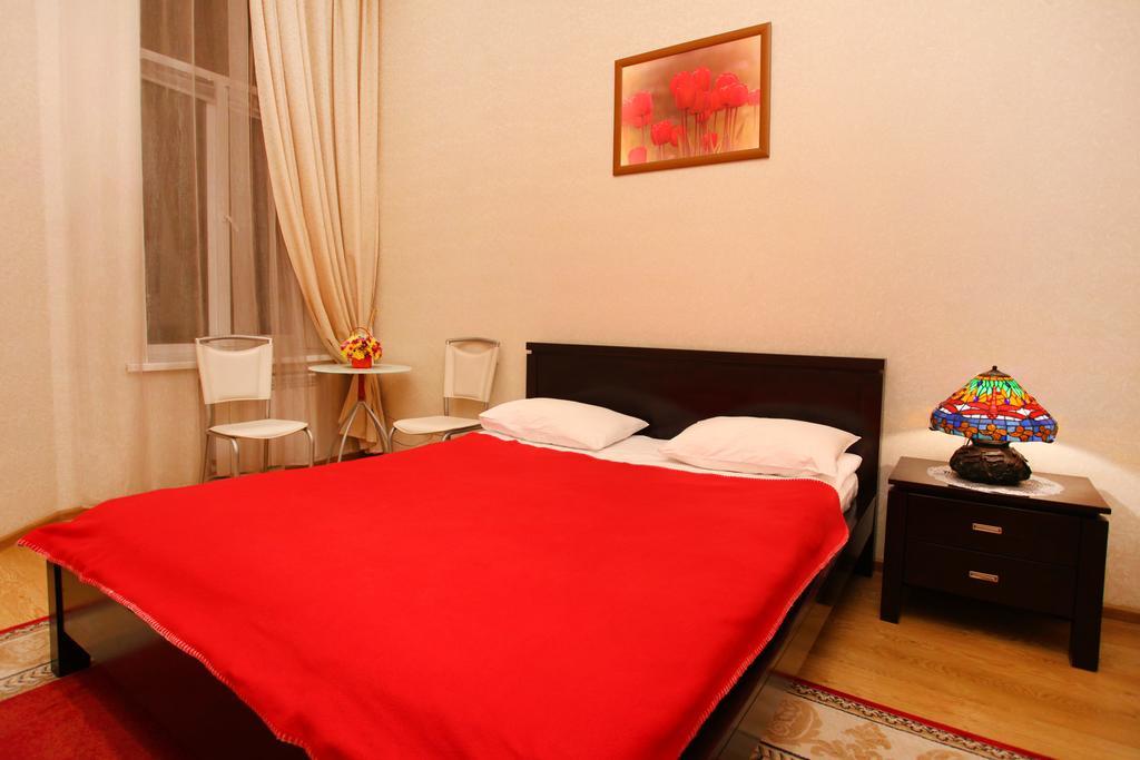 Ekaterina Hotel Одеса Стая снимка