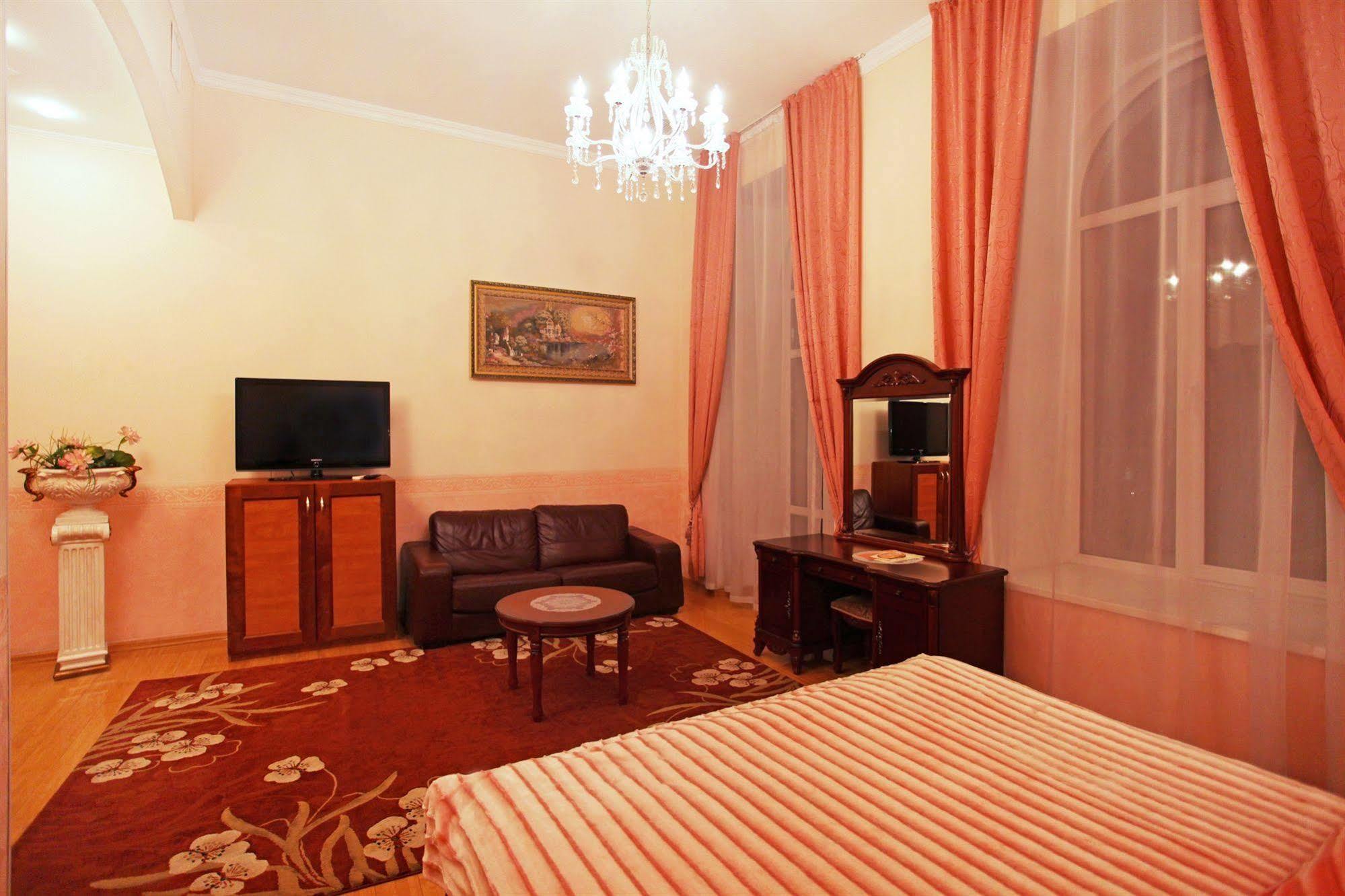 Ekaterina Hotel Одеса Екстериор снимка
