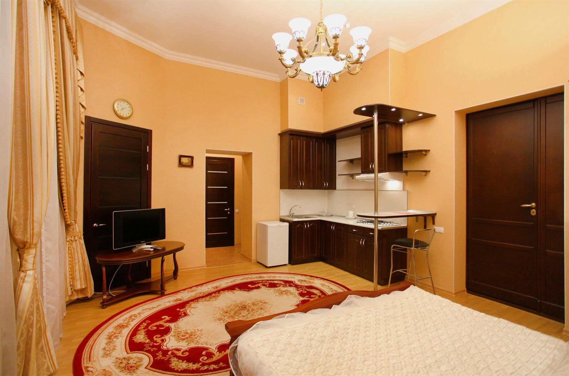 Ekaterina Hotel Одеса Екстериор снимка